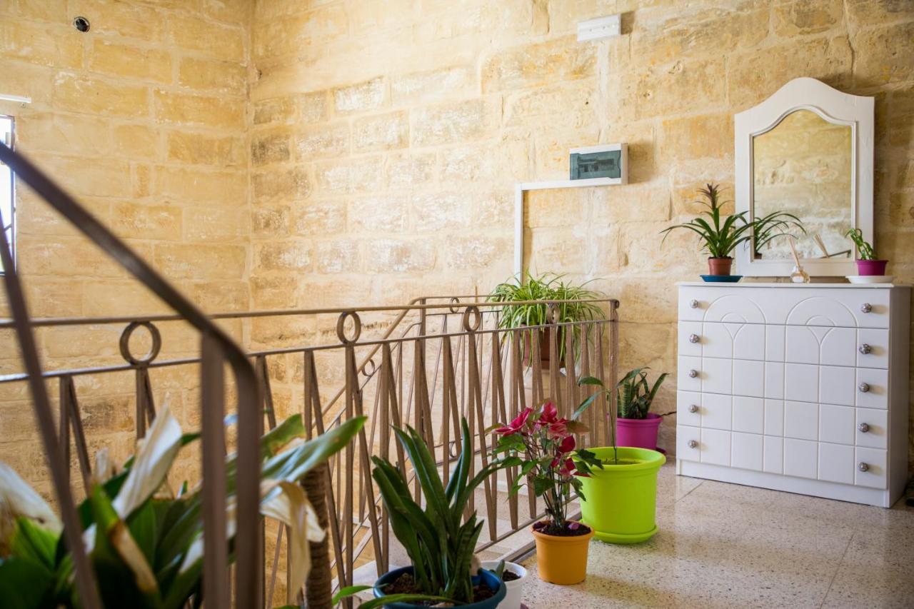 Tal-Karmnu Entire House With Private Heated Pool And Jacuzzi Villa Kirkop Dış mekan fotoğraf