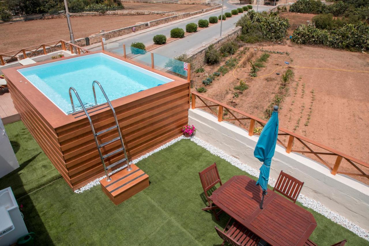 Tal-Karmnu Entire House With Private Heated Pool And Jacuzzi Villa Kirkop Dış mekan fotoğraf